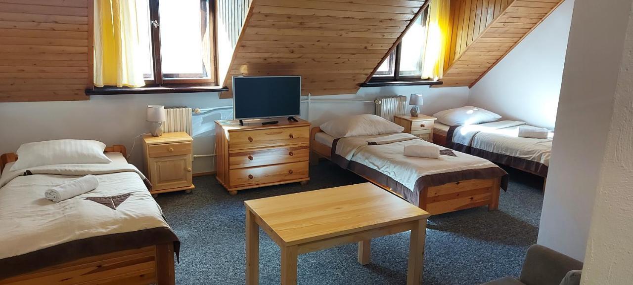 Pan Dom Pracy Tworczej W Wierzbie Wierzba Eksteriør bilde